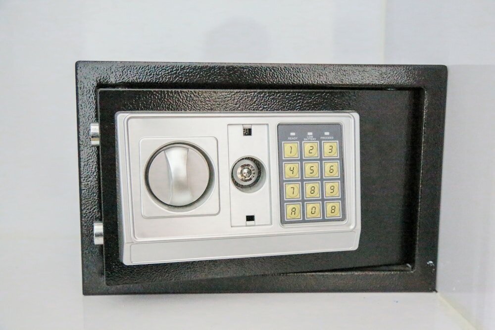 Фото Pacific Bay Grand Suites