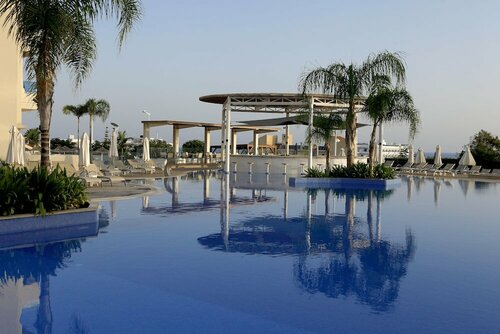 Гостиница Sunrise Oasis в Протарасе