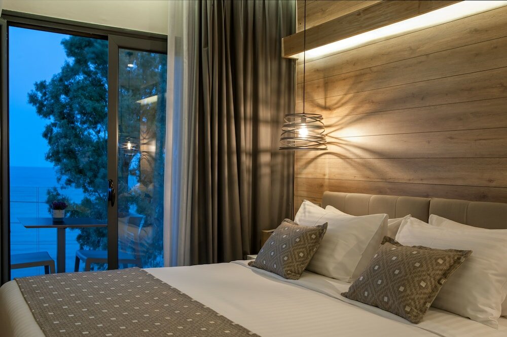 Фото Seasabelle Hotel near Athens Airport