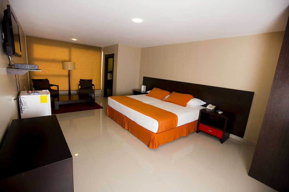 Фото Hotel Los Almendros