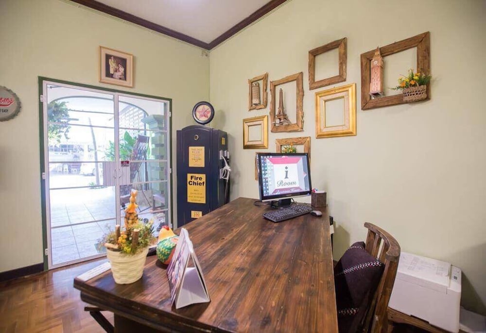 Фото IRoom Boutique House