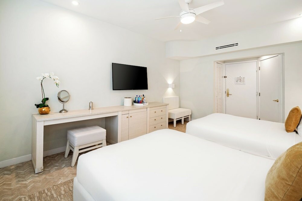 Фото Cardozo Hotel South Beach