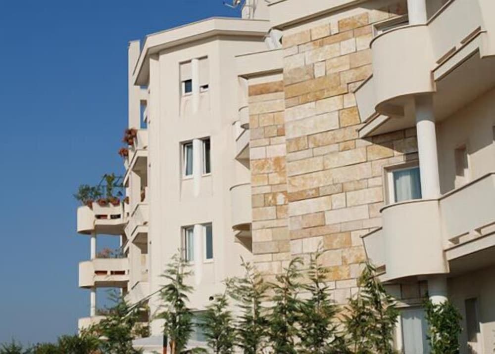 Фото Hotel Villa Eden