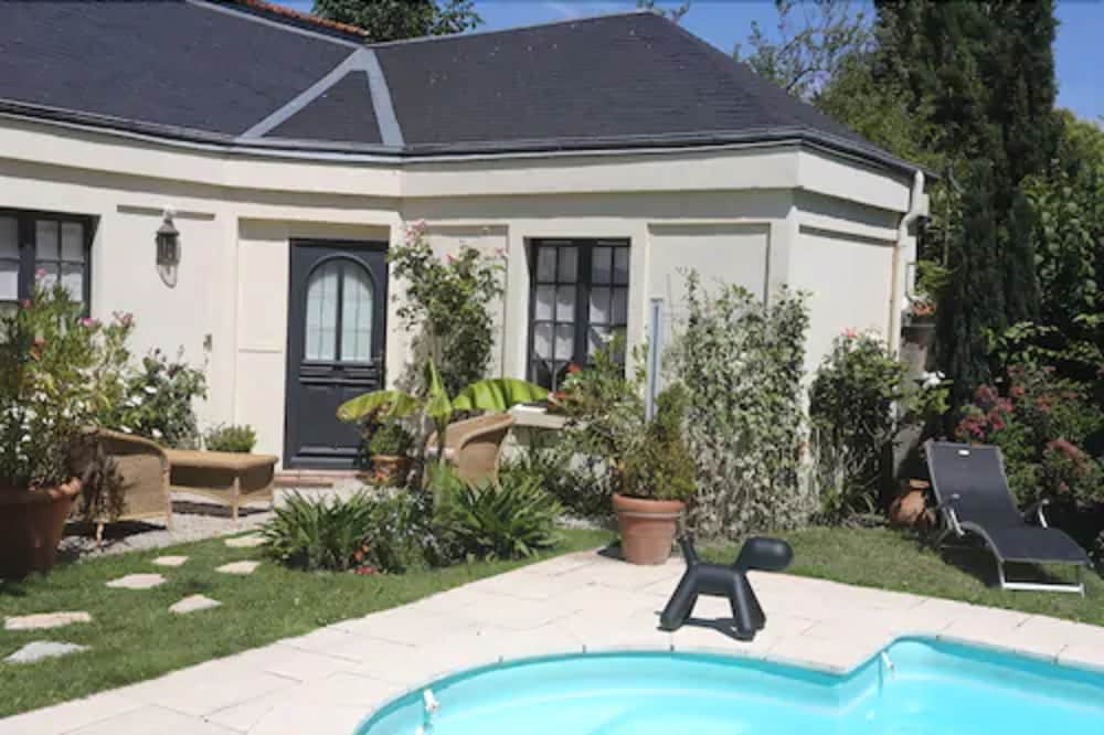 Фото Hôtel Au Charme Rabelaisien