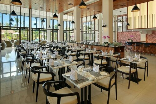 Внешний вид отеля Royal Tulip Springhill Resort Jimbaran в Джимбаране, фото 4