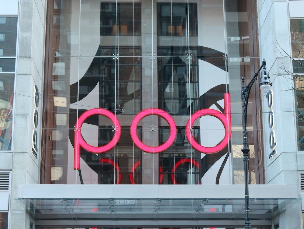 Фото Pod Times Square