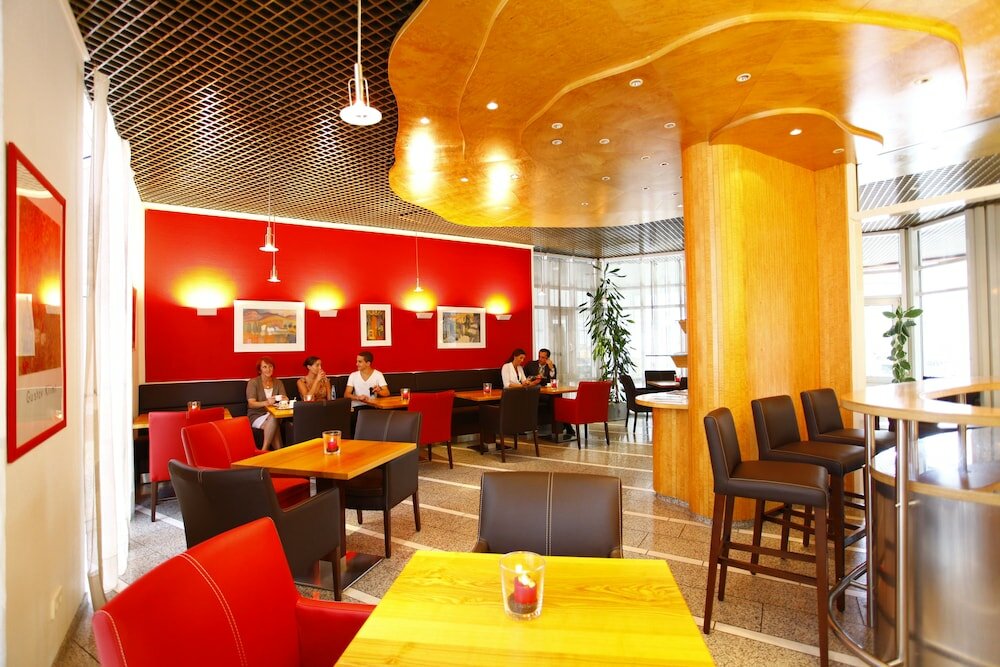 Фото Stadthotel Engel