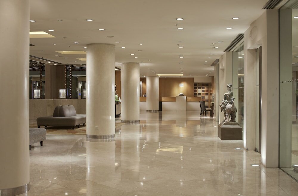 Фото The Royal Garden