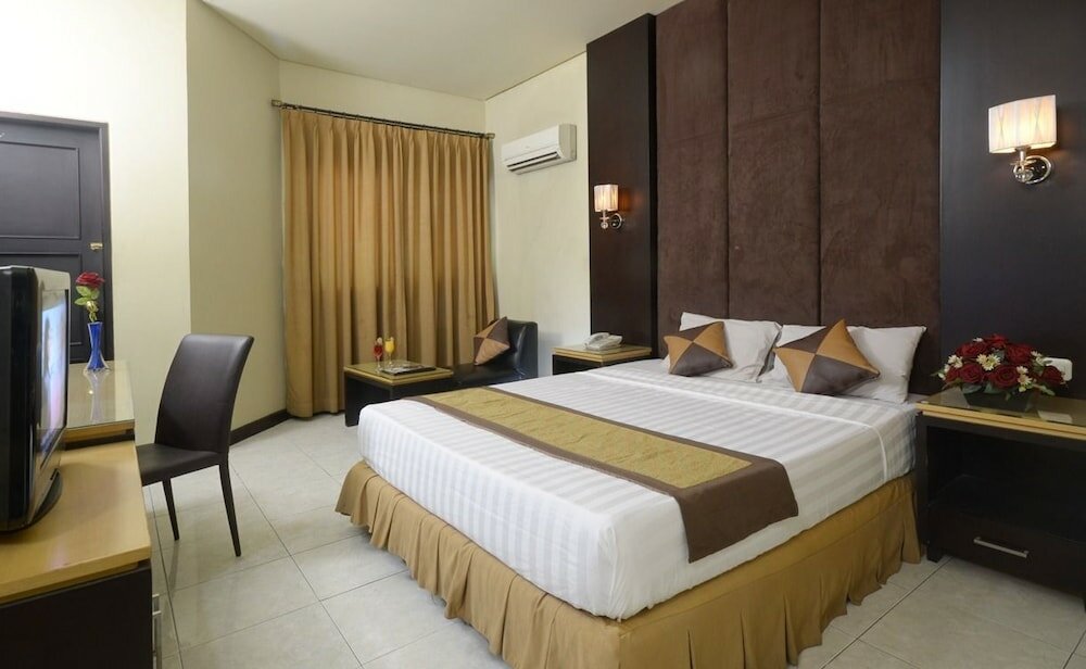 Фото D'Arcici Plumpang