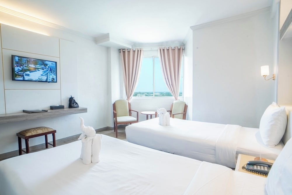 Фото Thong Tarin Hotel