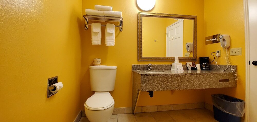 Фото Olympic View Inn