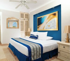 Гостиница Blue Chairs Resort by the Sea