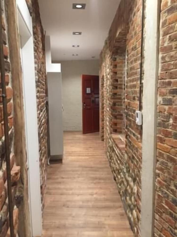 Фото Hostal Albany
