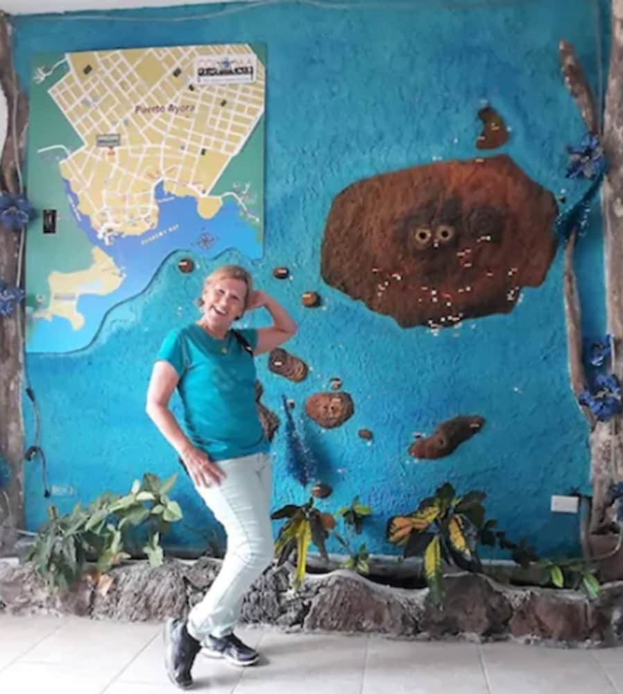 Фото Coloma Galapagos Hostal