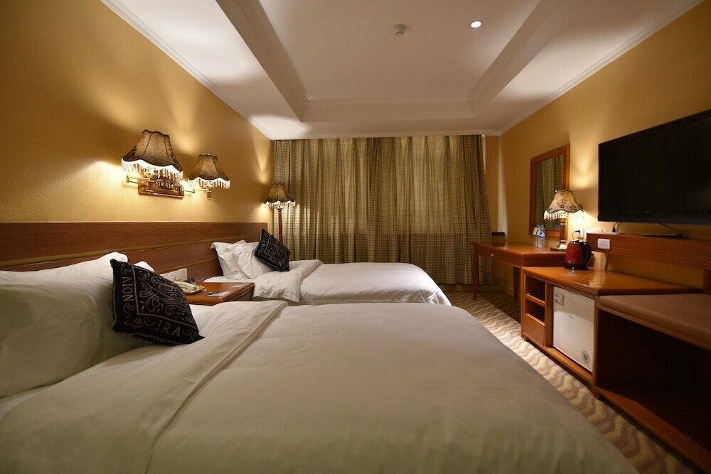 Hotel Bremen Hotel Harbin Train station, Harbin, photo