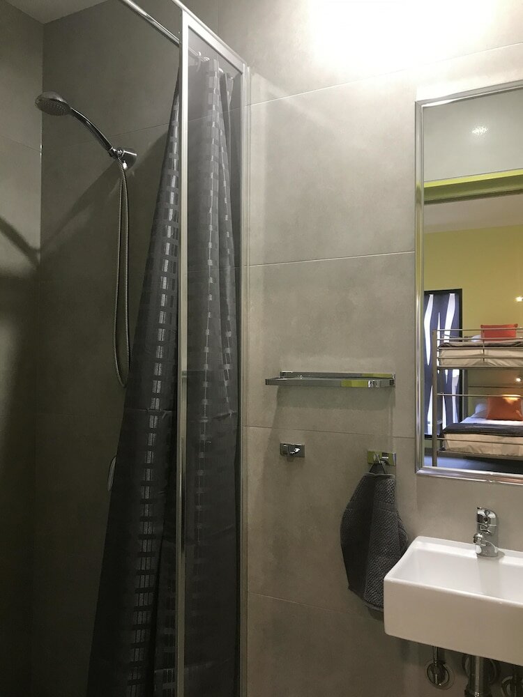 Фото Breeze Lodge - Hostel