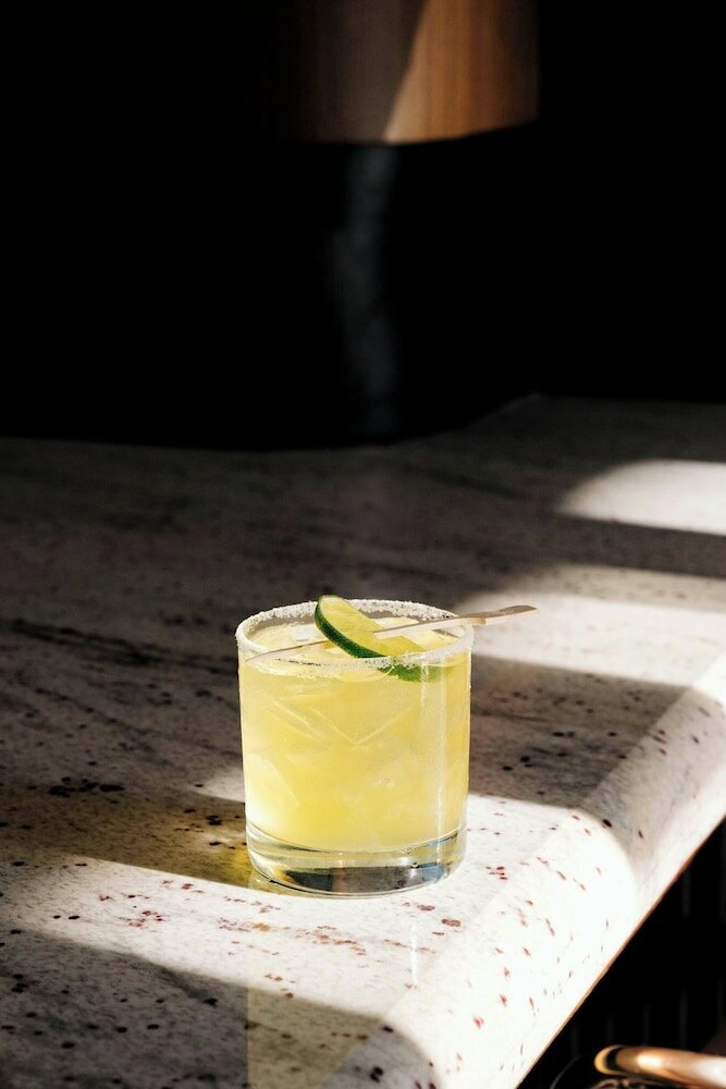 Фото The Madison Hotel