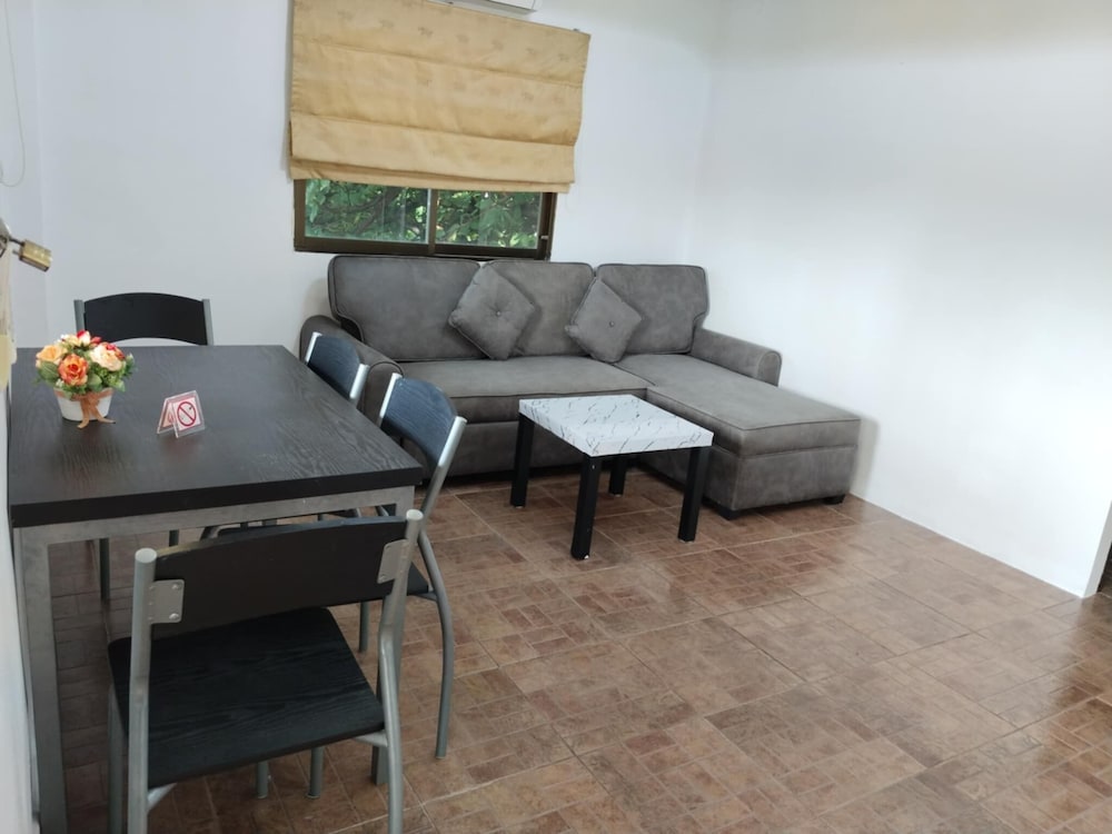 Фото Phratamnak Inn