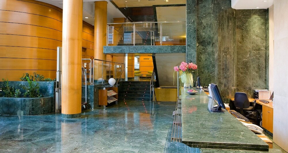 Фото Nh Valencia Center