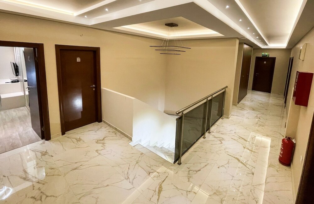 Фото Hotel Holiday