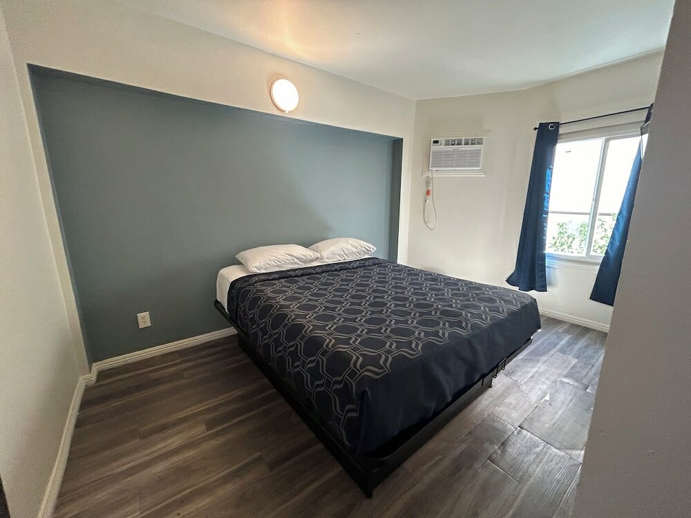 Фото Budget Inn Hollywood