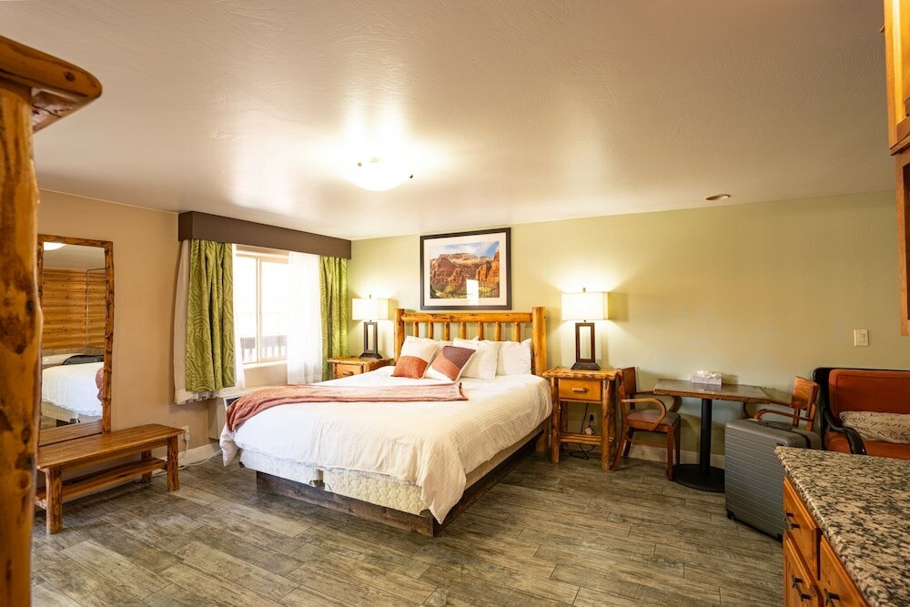 Фото Pioneer Lodge