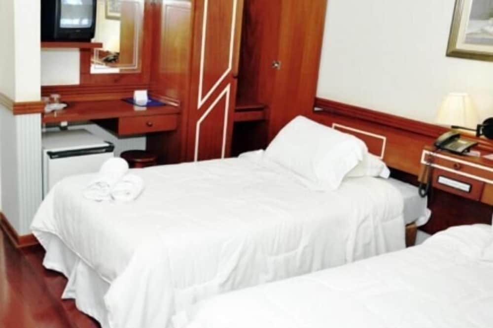 Фото Hotel Marques