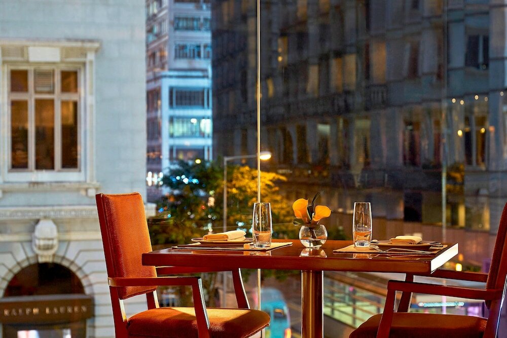 Фото Sheraton Hong Kong Hotel & Towers