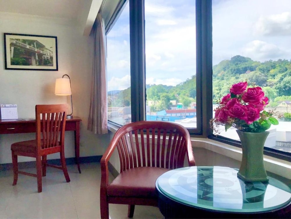 Фото I Pavilion Hotel Phuket