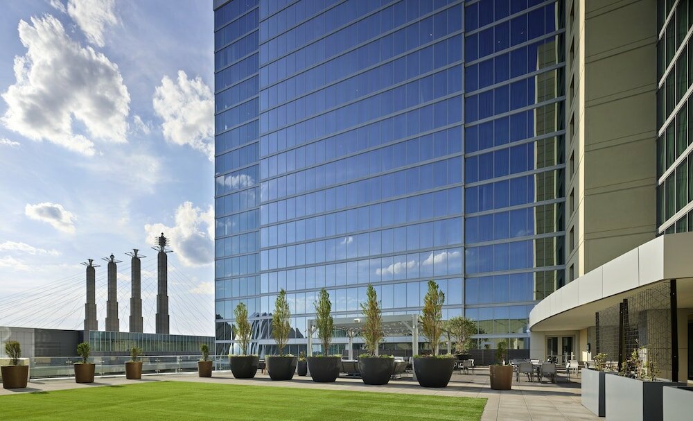 Фото Loews Kansas City Hotel