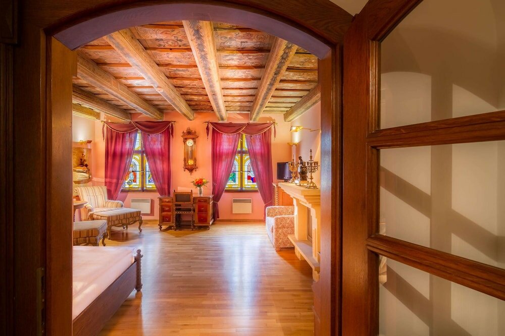 Фото The King Charles