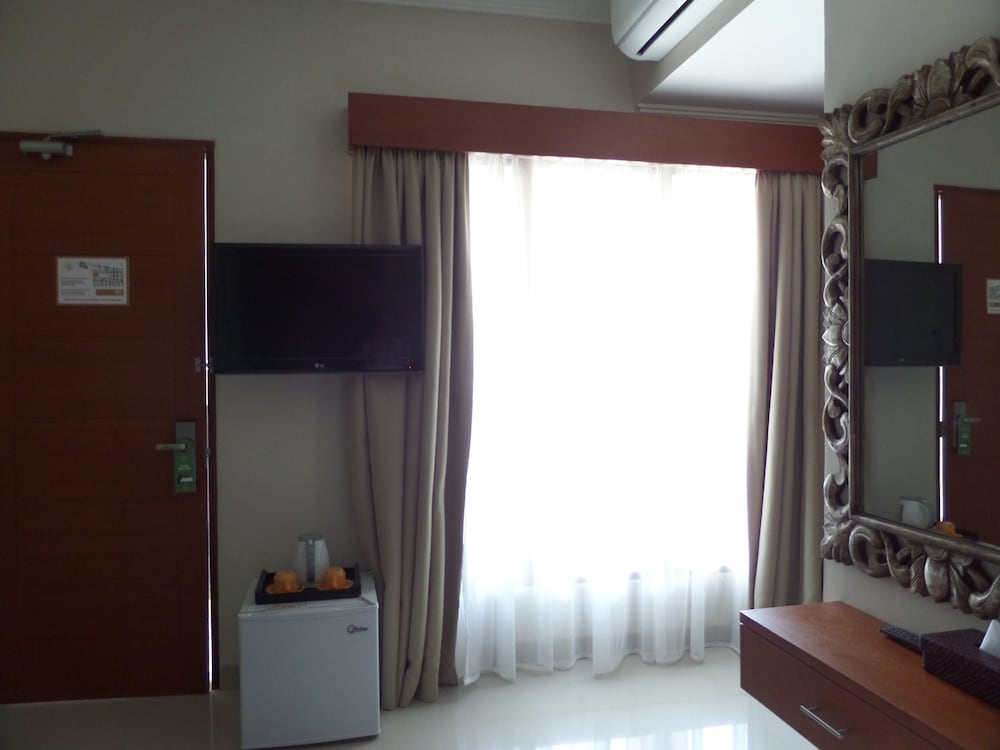 Фото Svarna Hotel Sanur