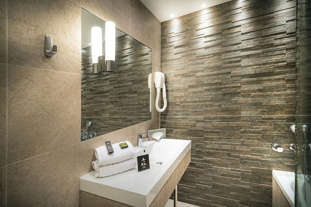 Фото Hotel France & Chateaubriand