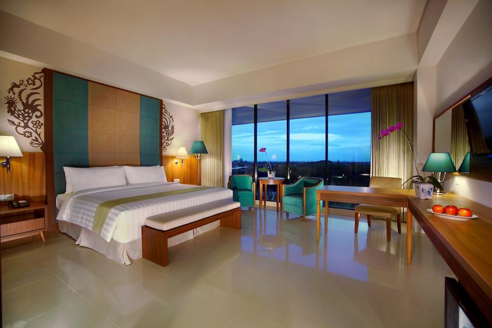 Фото Отель Aston Bojonegoro City Hotel