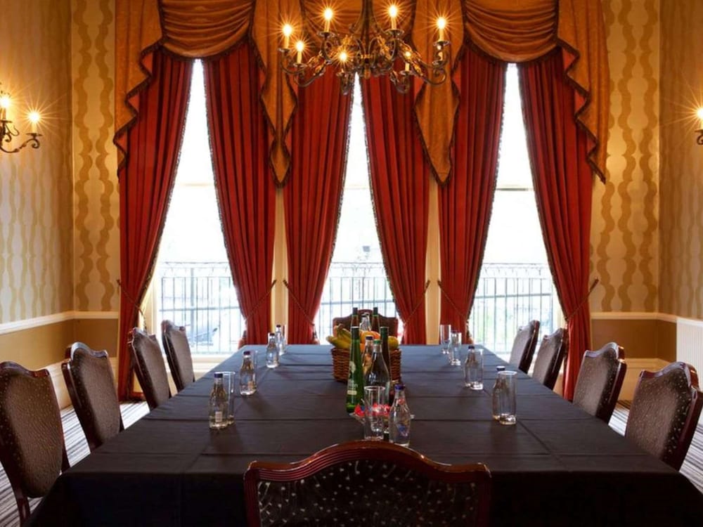 Фото Отель Liverpool Aigburth