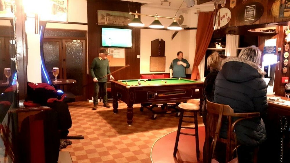 Фото Weatherbury Hotel