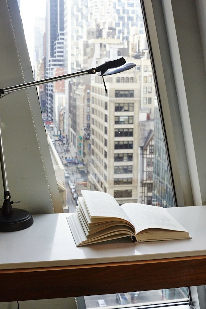 Фото The Gotham Hotel