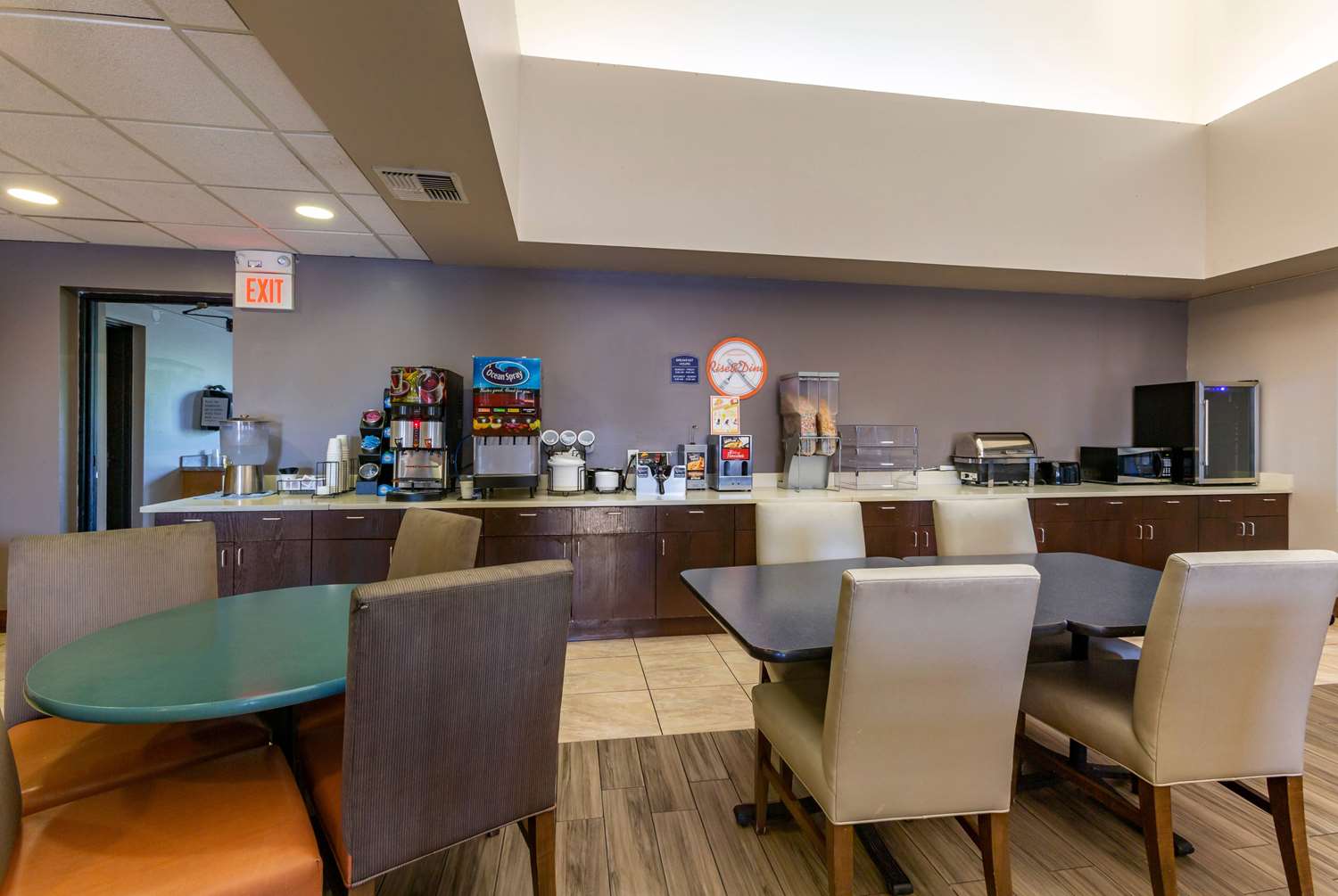 Фото Howard Johnson by Wyndham Billings