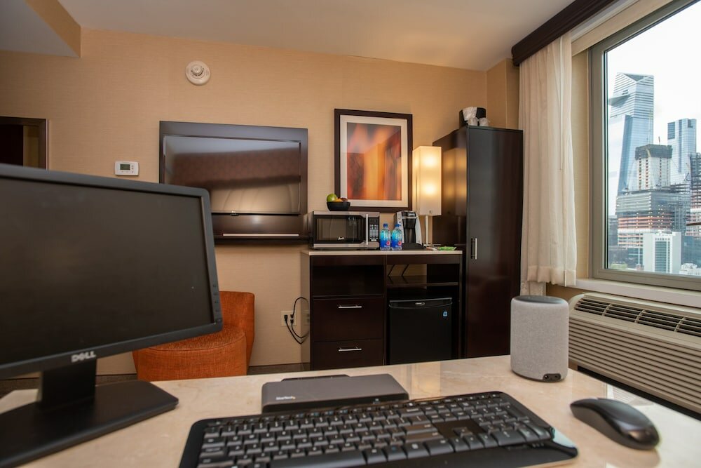 Фото Holiday Inn New York City - Times Square