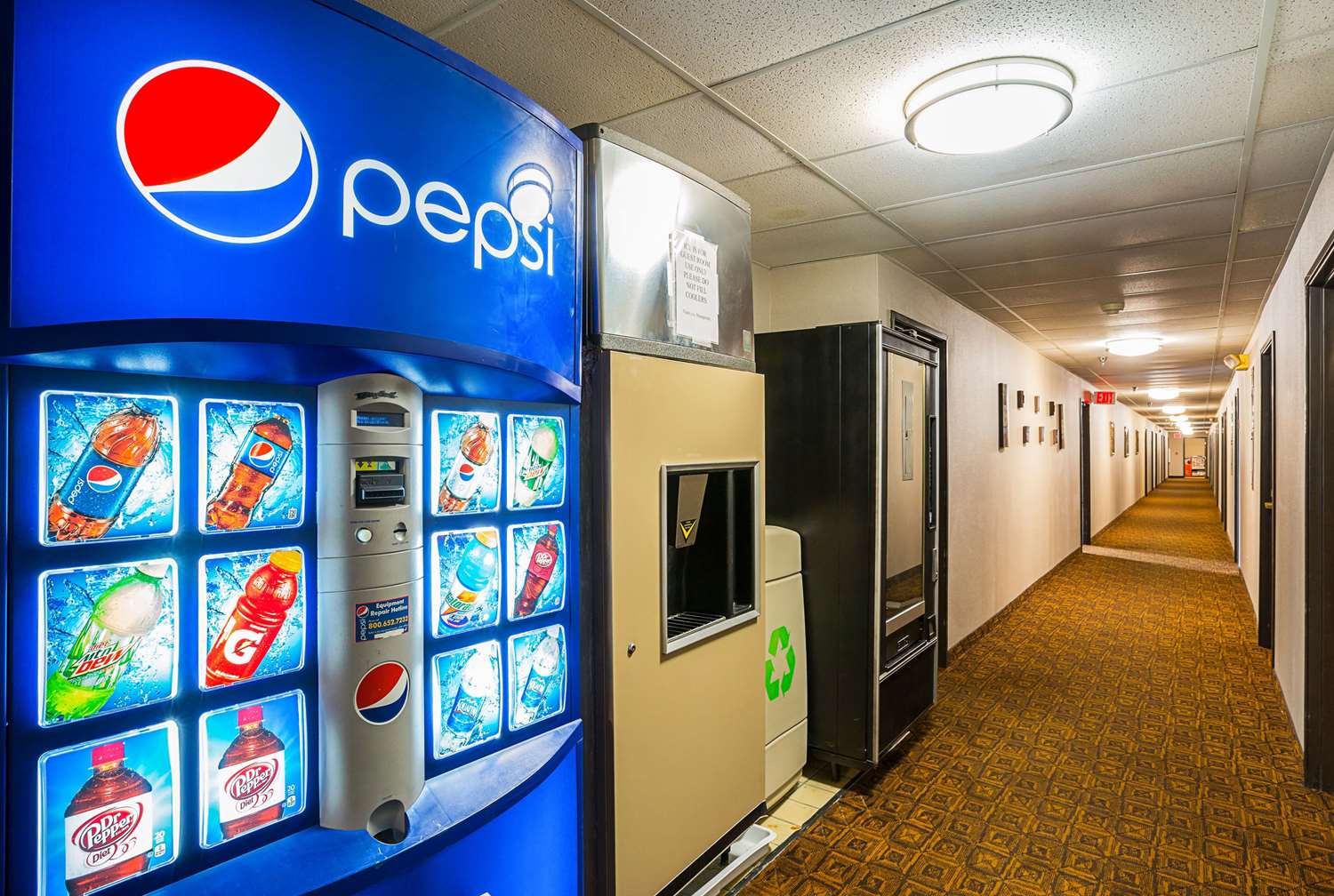 Фото Quality Inn Mitchell