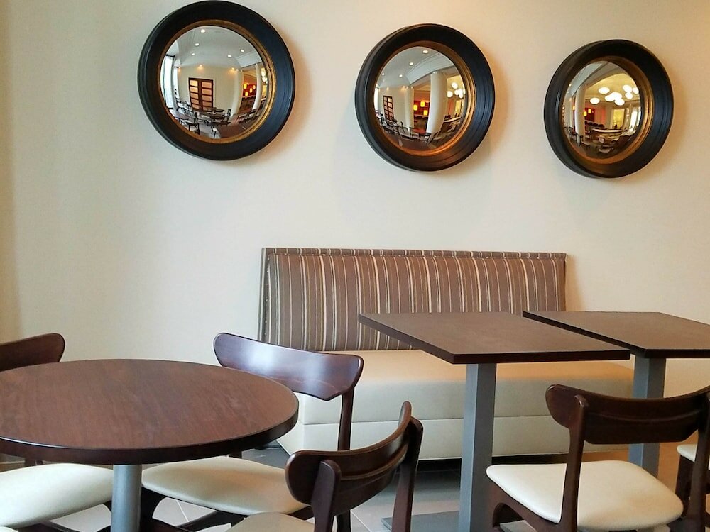 Фото Holiday Inn Irving Las Colinas, an Ihg Hotel