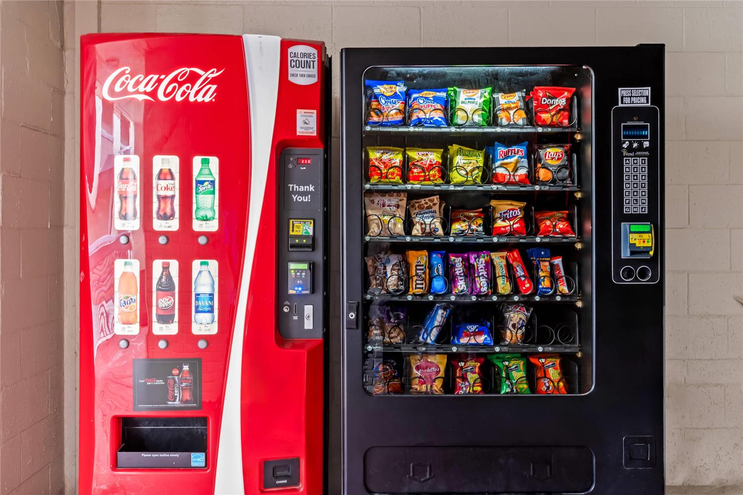 Фото Travelodge by Wyndham New Orleans West Harvey Hotel