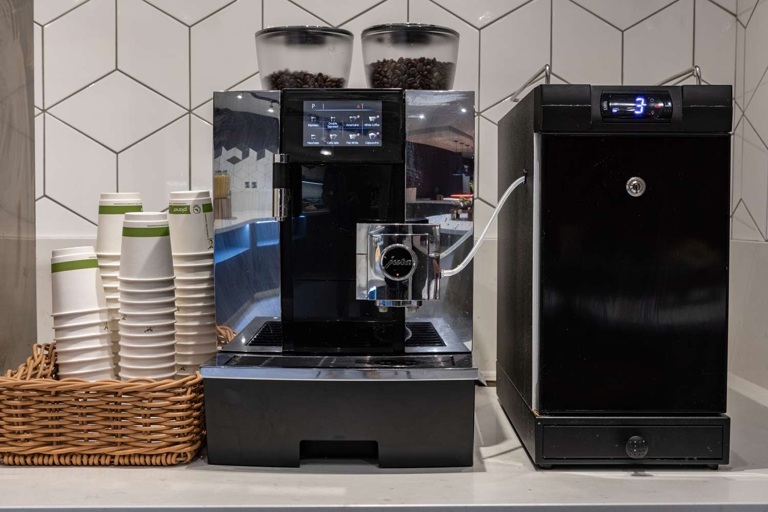 Фото DoubleTree by Hilton London Elstree