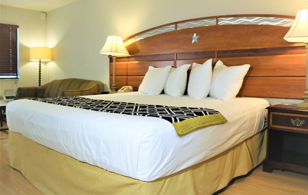 Фото Monte Carlo Inn