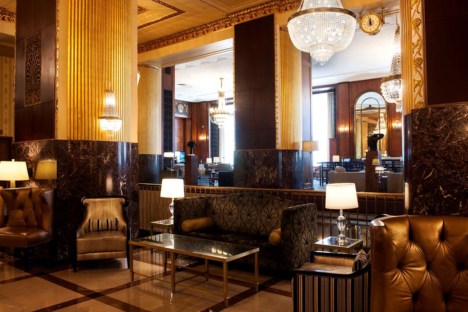 Фото Hilton Milwaukee City Center