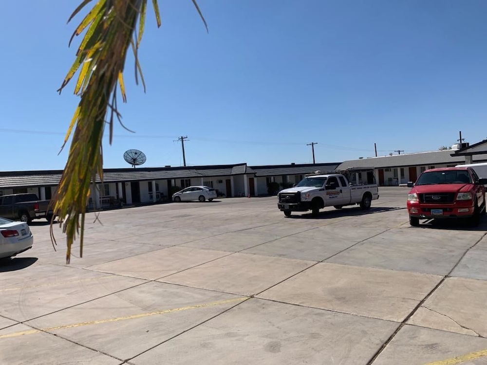 Фото The Sands Motel