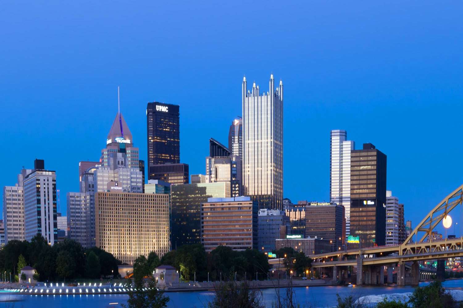 Фото Wyndham Grand Pittsburgh Downtown