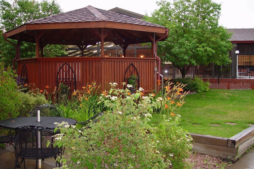 Фото Radisson Hotel Colorado Springs Airport