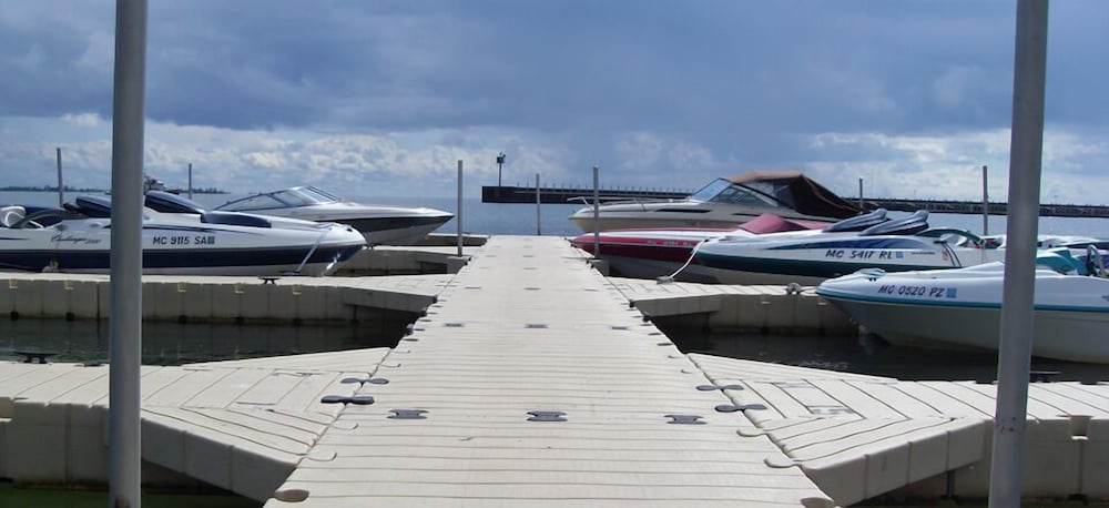 Фото Tawas Bay Beach Resort