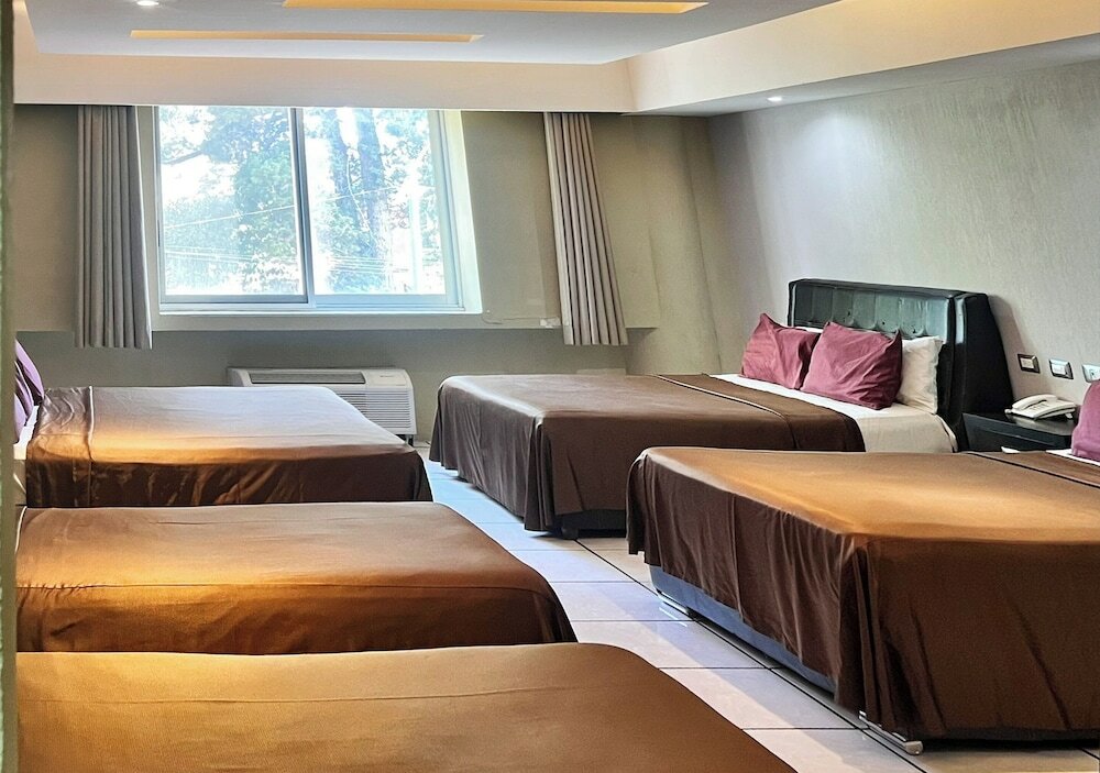 Фото Hotel Diana del Bosque by Dot Urban